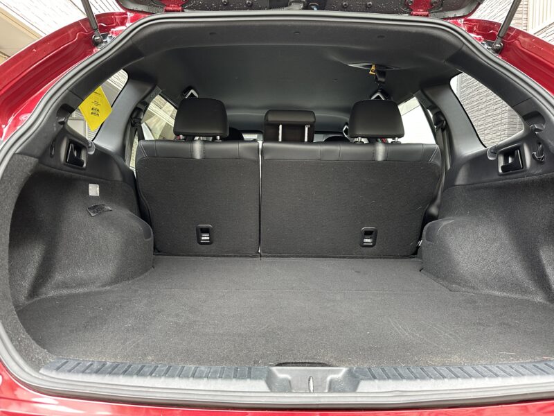 カローラフィールダーのラゲッジルーム